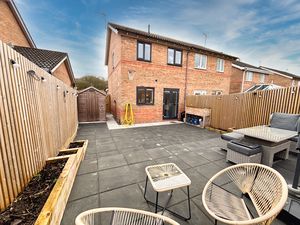 Photo 19- click for photo gallery